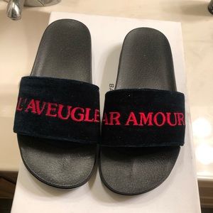 Gucci slippers